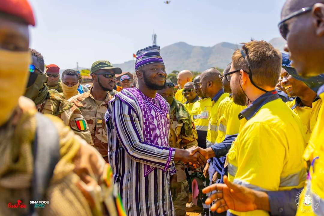 Visite de travail en région Forestière : le Ministre S/G de la Présidence sur le site de Beyla pour explorer les infrastructures du Méga- projet Simandou