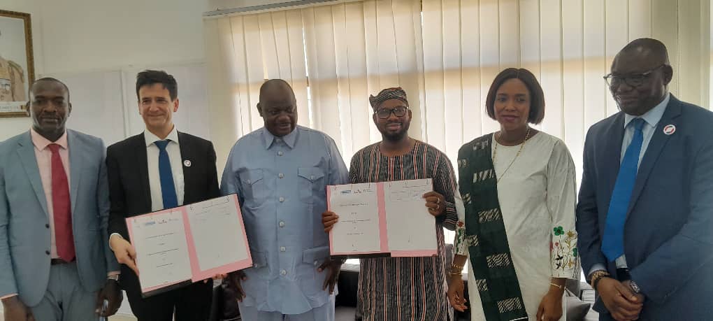 Volontariat : signature d&rsquo;un protocole d&rsquo;accord entre l&rsquo;ANVJ et France volontaires