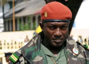 Transfert sous tension de Toumba Diakité vers la prison de Coyah, un nouveau chapitre dans un dossier sensible